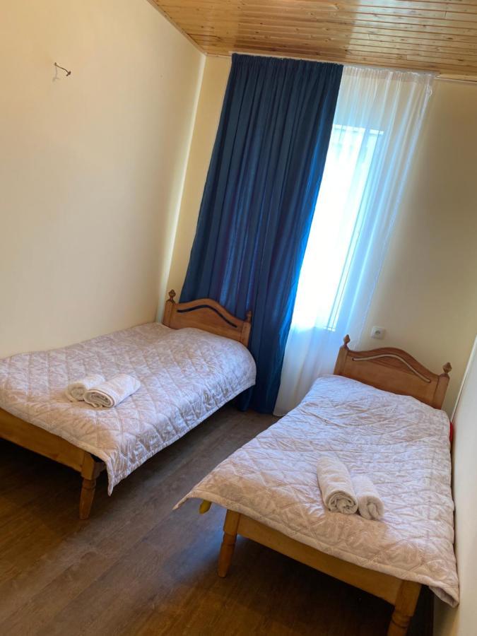 Iuri Udesiani'S Guesthouse Mestia Eksteriør bilde