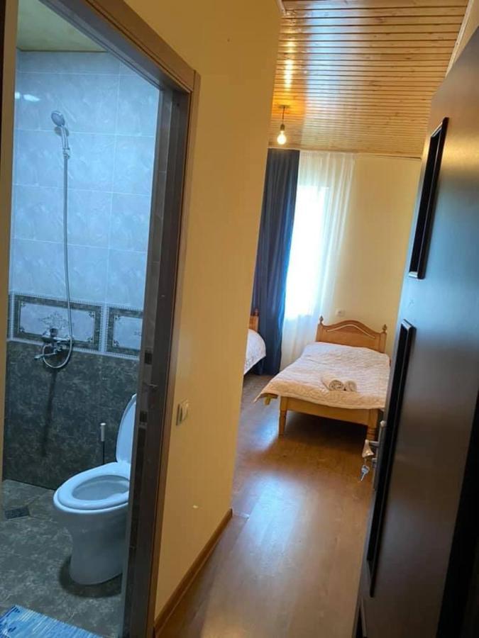 Iuri Udesiani'S Guesthouse Mestia Eksteriør bilde